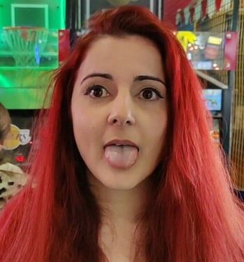 AnnieFuchsia