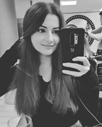 AnnieFuchsia