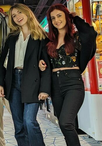 AnnieFuchsia
