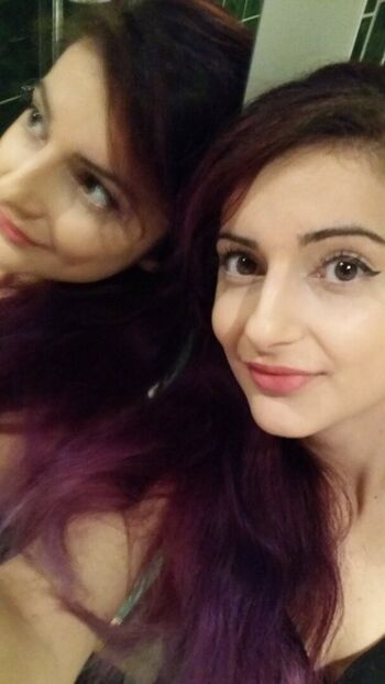 AnnieFuchsia