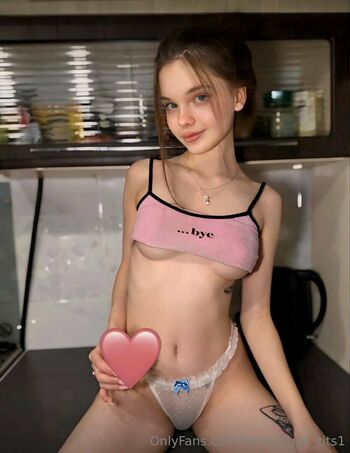 anny_huge_tits1