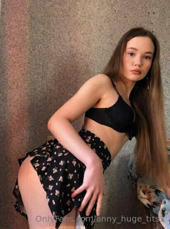 anny_huge_tits1