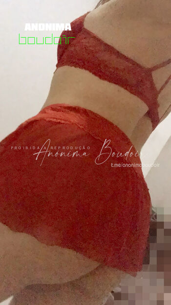 Anonima Boudoir