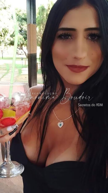 Anonima Boudoir