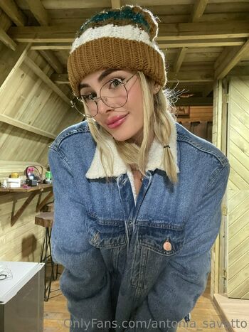 antonia_savatto