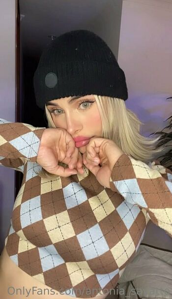 antonia_savatto