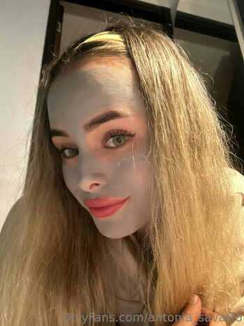 antonia_savatto