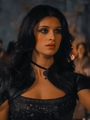 Anya Chalotra