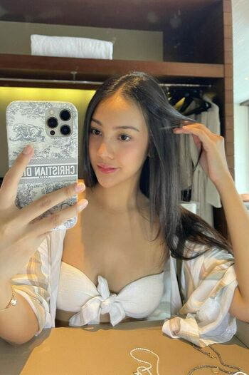 Anya Geraldine