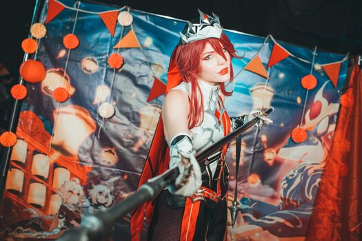 Anya Ichios
