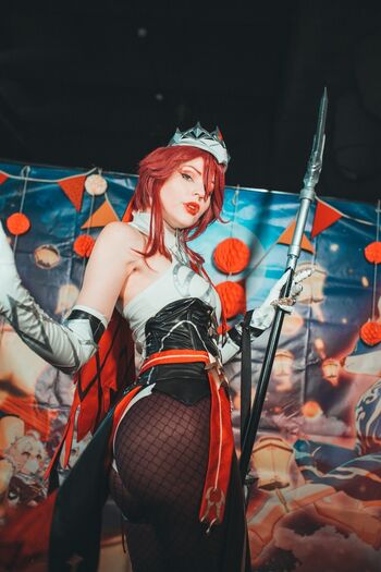 Anya Ichios