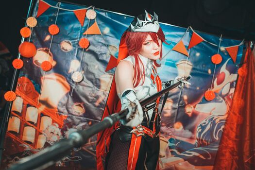 Anya Ichios