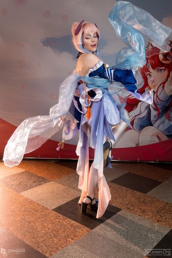 Anya Ichios