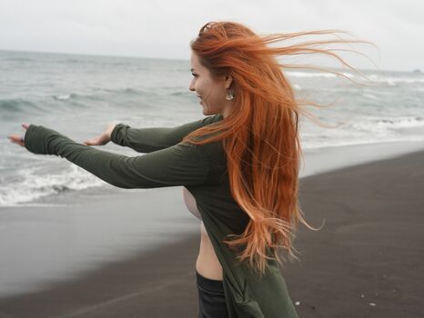 Anya Ichios