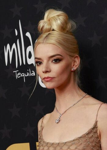 Anya Taylor-Joy