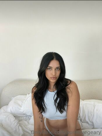 aprillovegeary