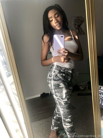 aprilraeee