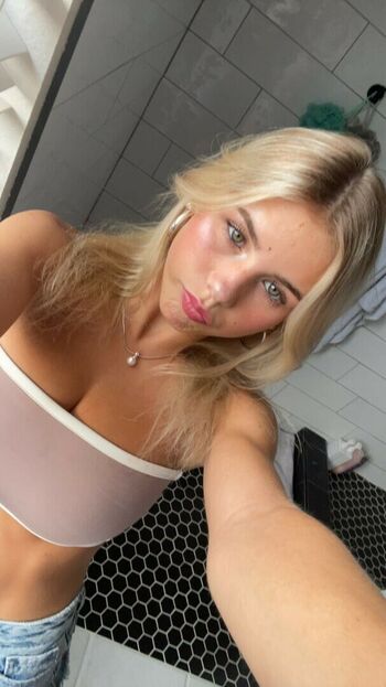 ari_booooooooooo