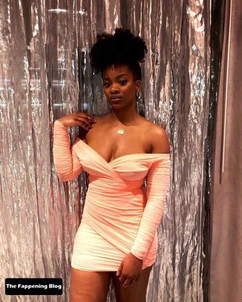 Ari Lennox