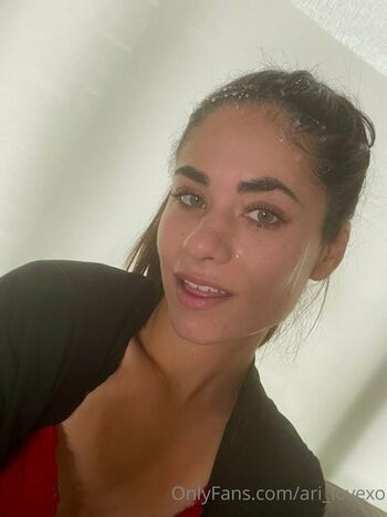 ari_lovexo
