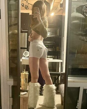 Aria Faye