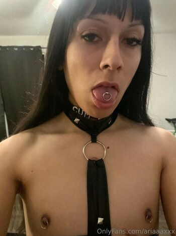 ariaaaxxx