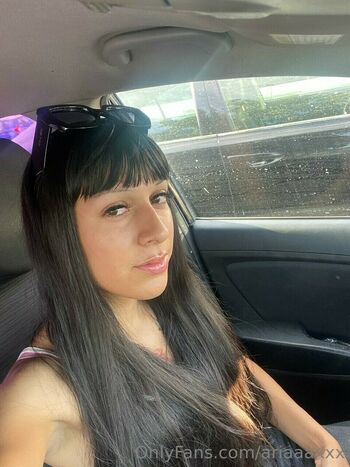 ariaaaxxx