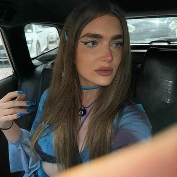 ariana_alberdi