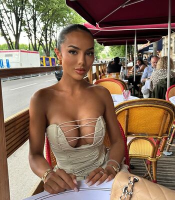 Arianna Ajtar