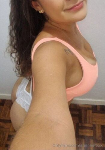 ariannafoxx