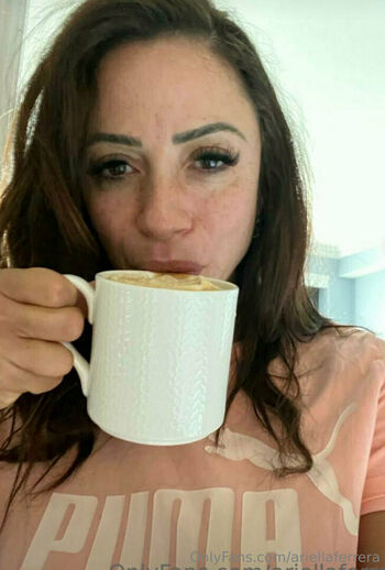 ariellaferrera