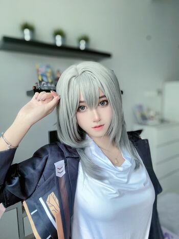 Arisa Cosplay