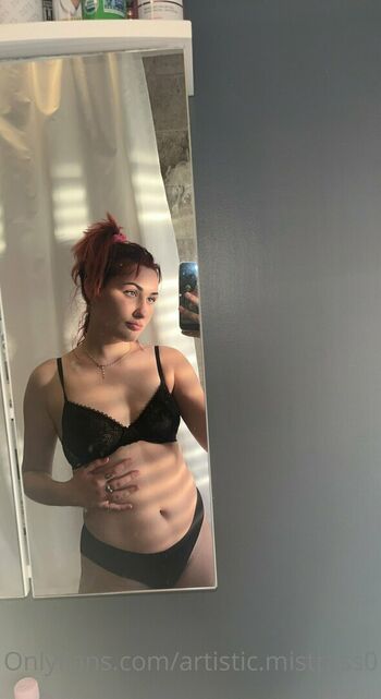 artistic.mistress0