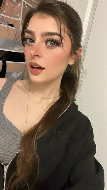 ARUUU