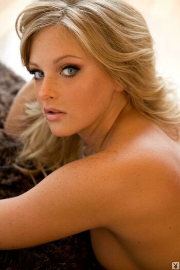 Aryka Lynne