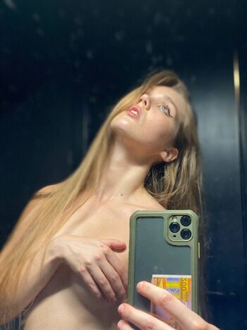 Ash_Absinthe_