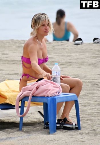 Ashley Roberts