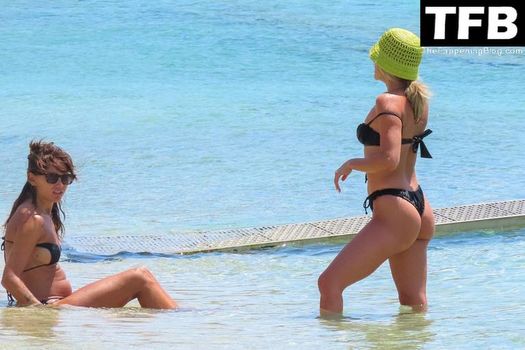 Ashley Roberts