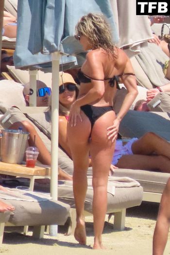 Ashley Roberts