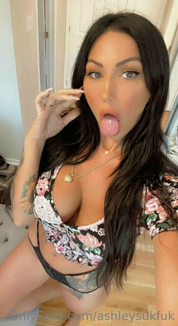 ashleysukfuk