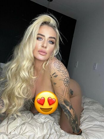 ashleywolfxo