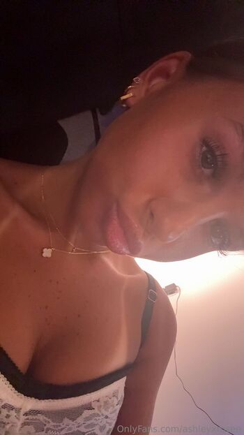 ashleyxrosee