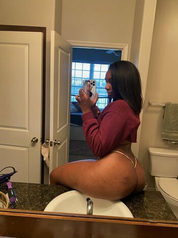 Ashli Nychole