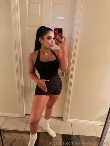 ashlyandersonxo