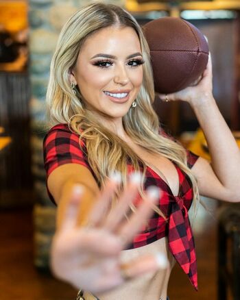 Ashlyn Sharp