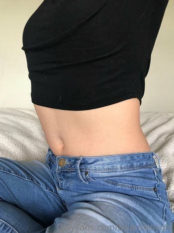 asianbellygirl