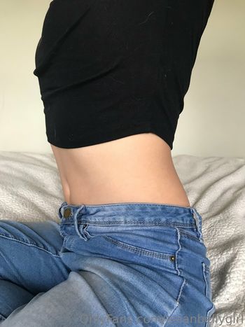 asianbellygirl