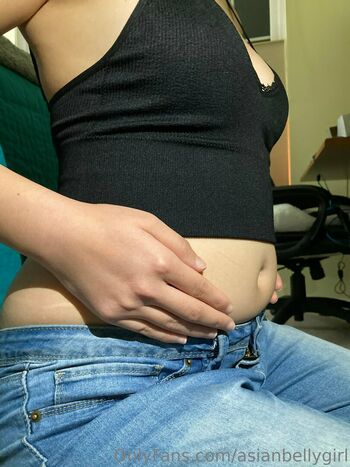 asianbellygirl