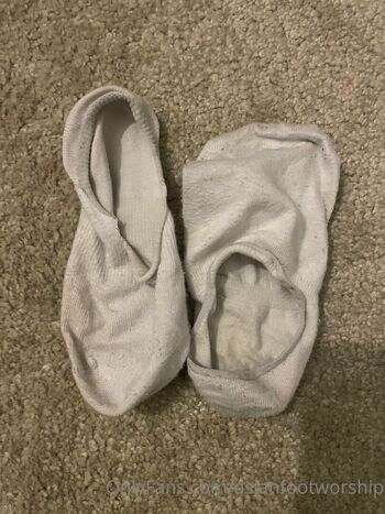 asianfootworship