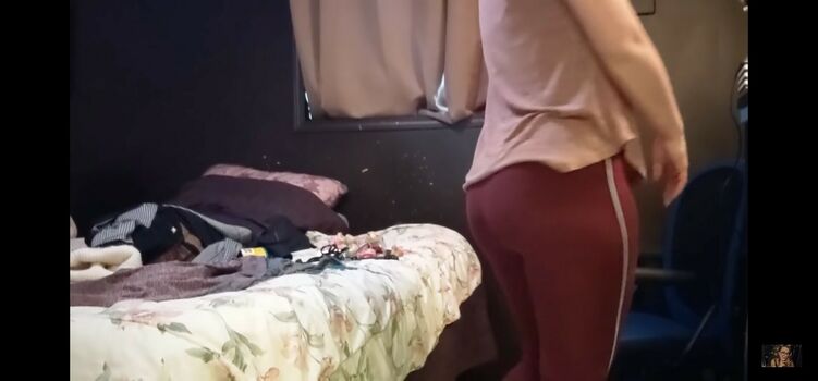 ASMR Alysaa